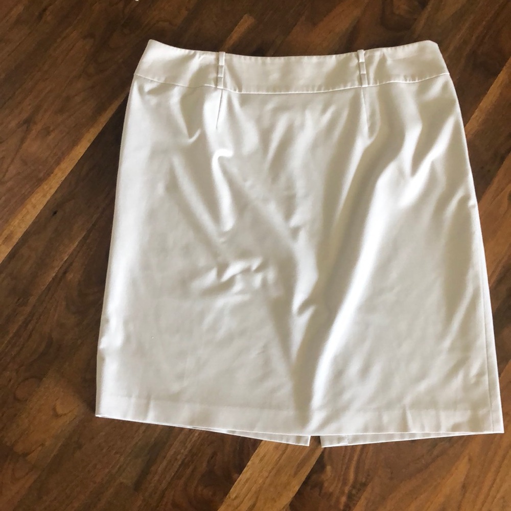 EUC Talbots Woman Light Khaki Pencil Skirt - 16W